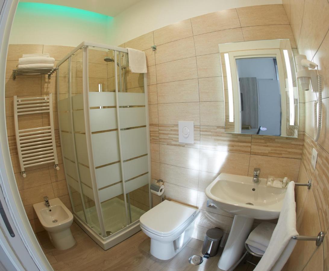 Bed And Breakfast Napoli Bracco Luaran gambar